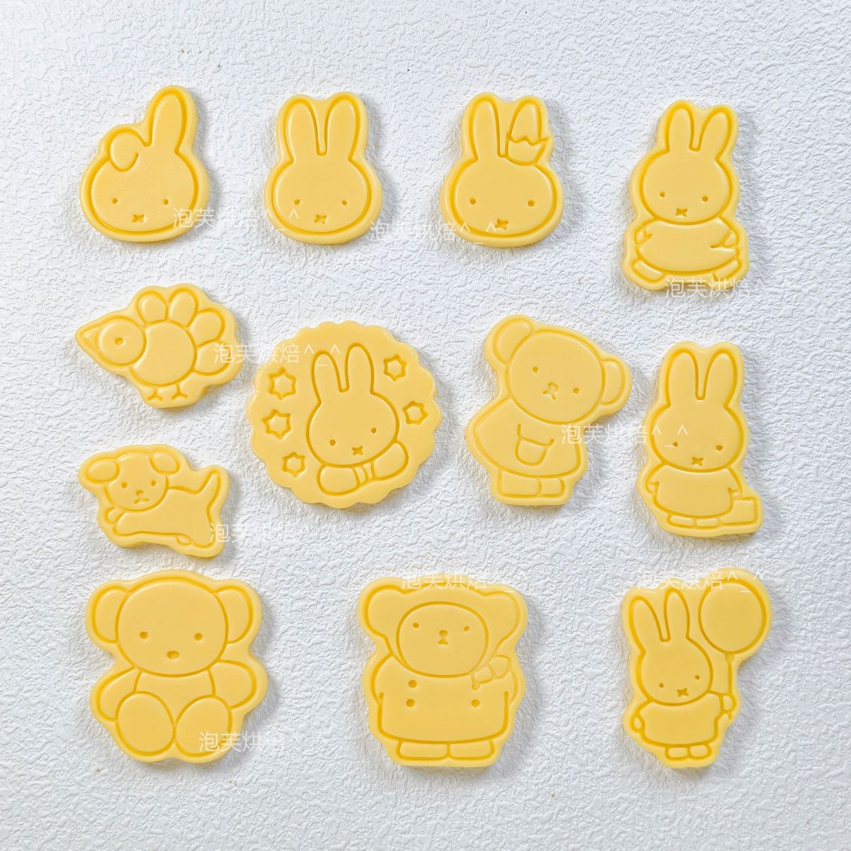 Cute 3D Press Cookie Mold with - Baking Kitchen For Kids ulasan dan harga